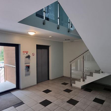 Apartament Rejtana レシュノ エクステリア 写真