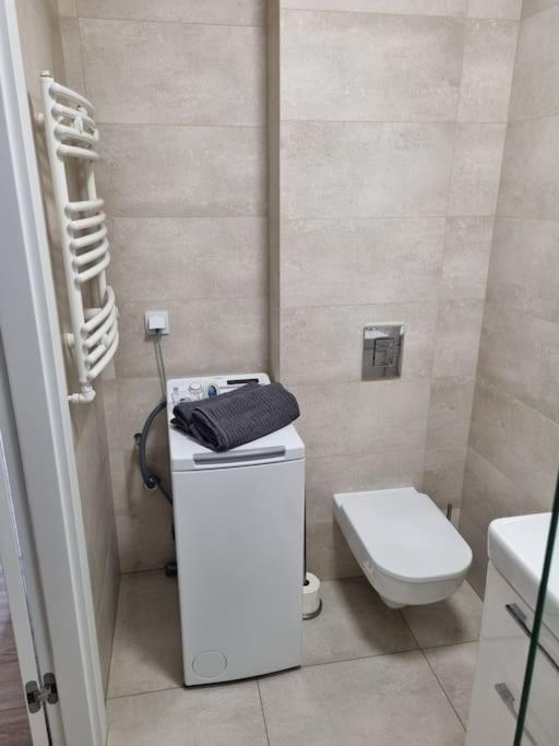 Apartament Rejtana レシュノ エクステリア 写真